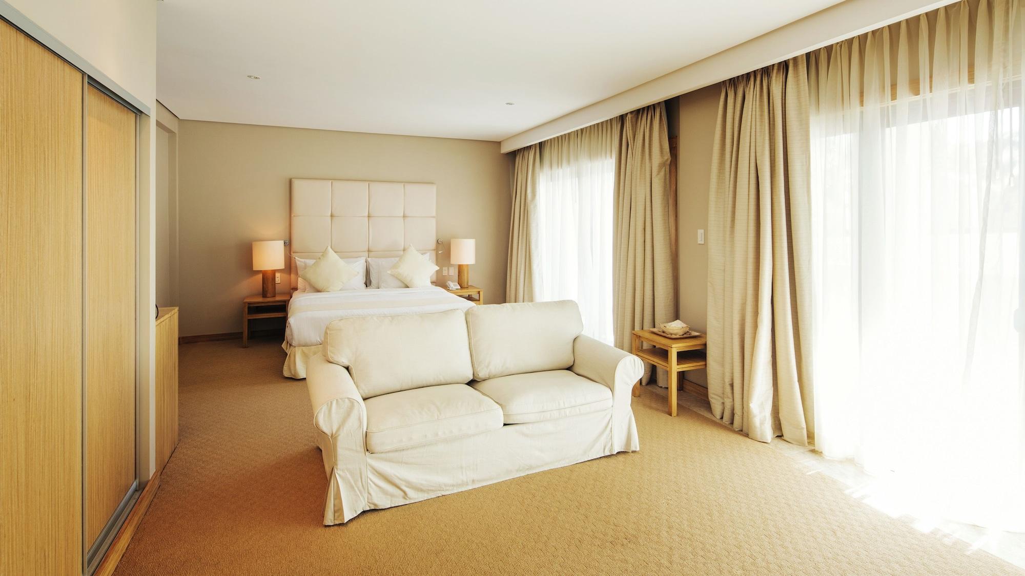 Caemilla Boutique 4*